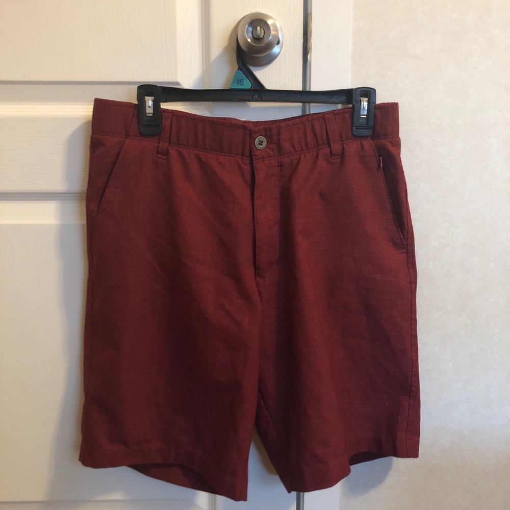 Men’s shorts - Red, button and zip up